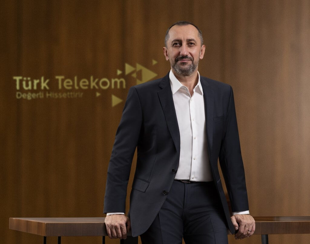 Türk Telekom CEO'su Ümit Önal