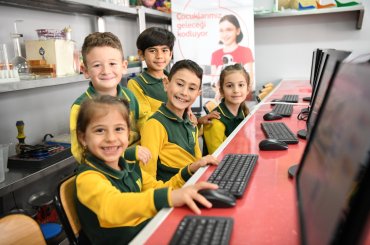 Yarını Kodlayanlar