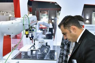 Robot Yatırımları Zirvesi ve Sergisi