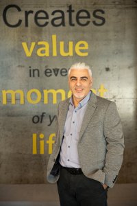 özgür aslan
